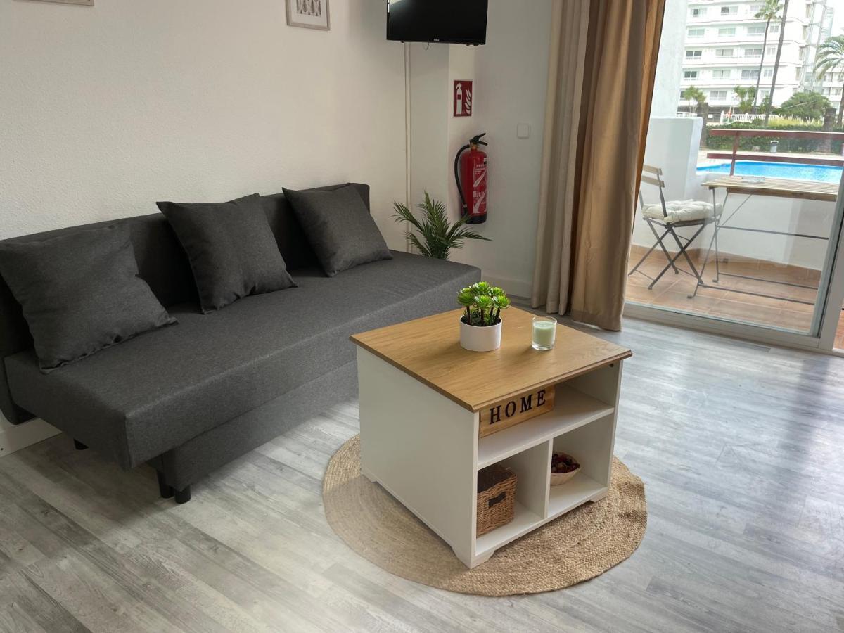 Naty apartamentos Alcudia  Bagian luar foto