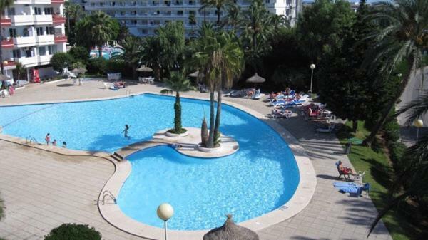 Naty apartamentos Alcudia  Bagian luar foto